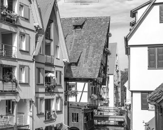 Apartment C - Trendy 1 room Condo 1st floor - Ulm - Bâtiment