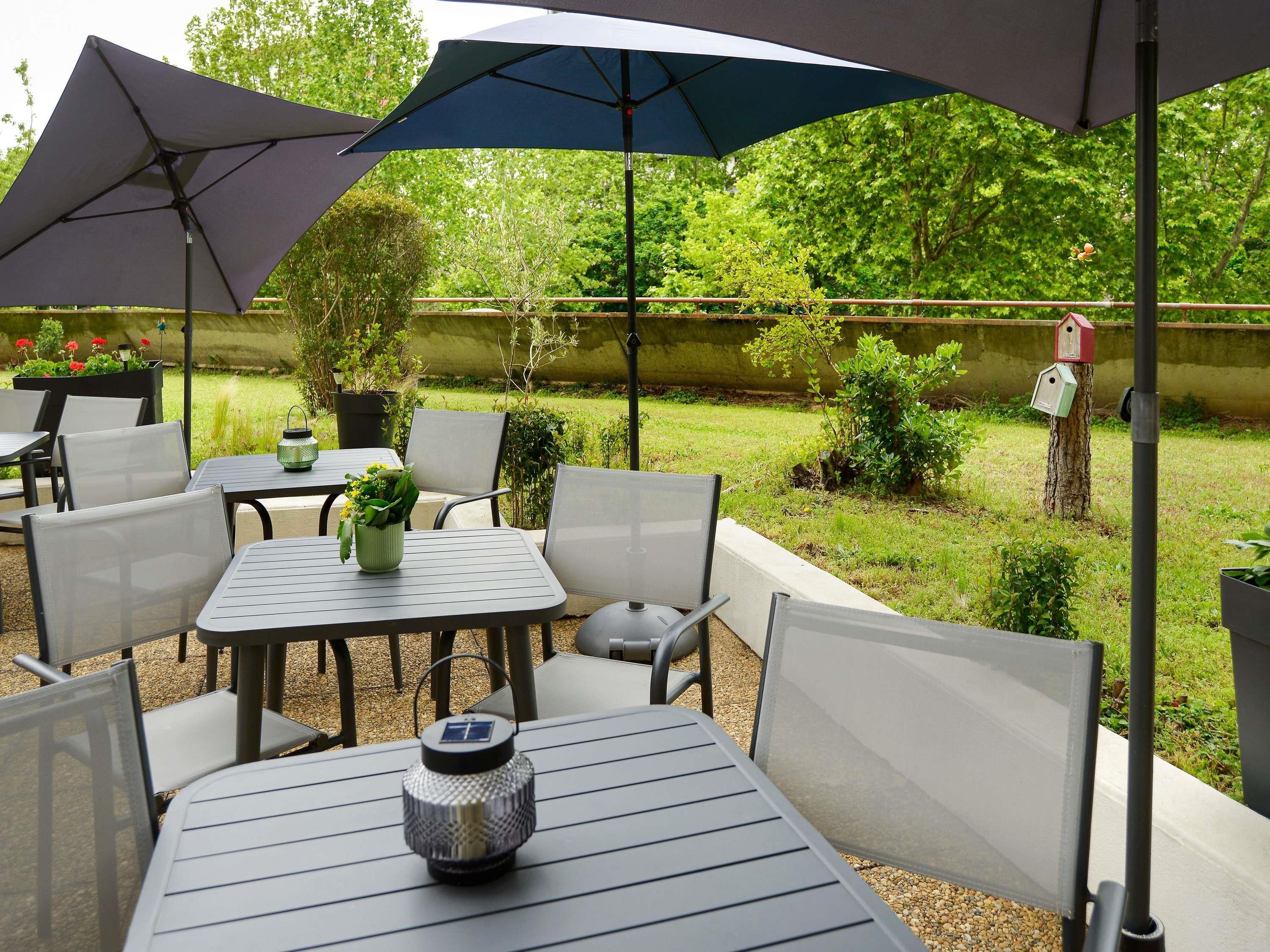 إيبيس بدجيت تولوز سنتر غاري