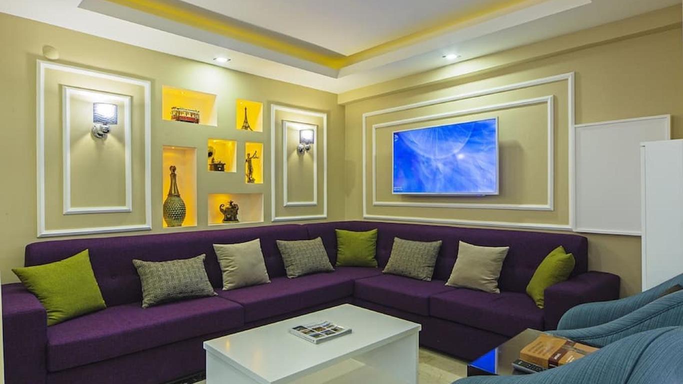 Pera Arya Hotel
