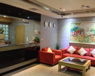 Lee Place Hotel - Bangkok - Recepción