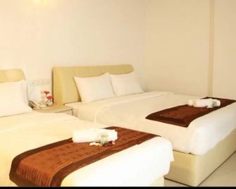 Peach Hill Hotel - Pasir Gudang
