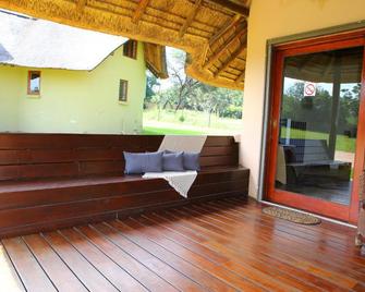 Impangele Lodge - Muldersdrif - Terasa