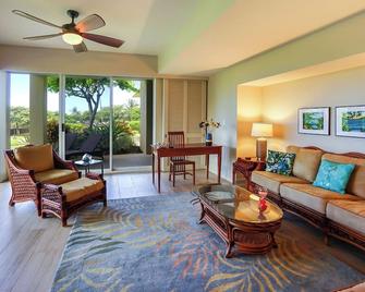 Beautiful Vista Waikoloa B105 - Renovated In 2018! - Puako - Living room