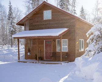 Willow Cabin Family Ensuite with shower - Talkeetna - Building