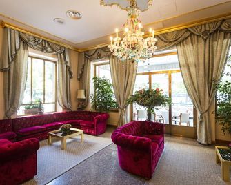 Hotel Milan Speranza Au Lac - Stresa - Hall d’entrée