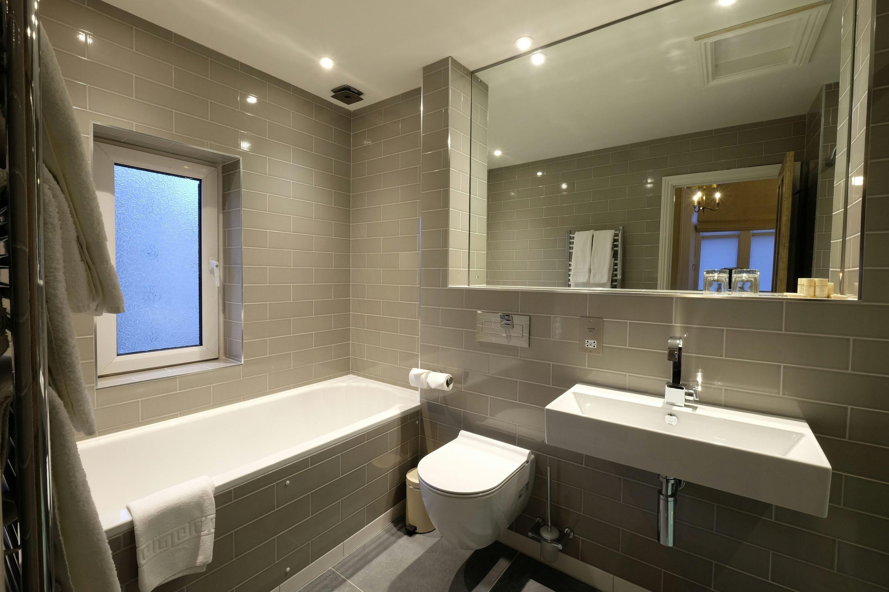 Cotswold Grange - Cheltenham - Bad