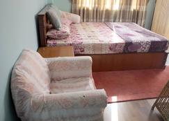 Standard Rooms | Delights Home - Kathmandu - Ložnice