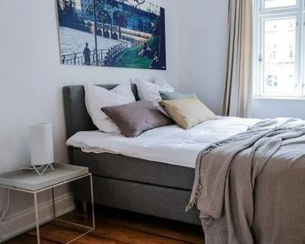 Beautiful 2-bedroom in Great Location - Aarhus - Bedroom