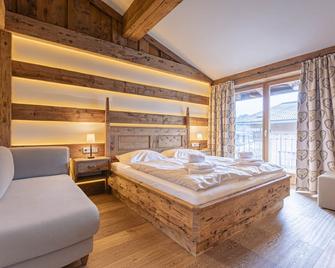 Penthouse mit 2 Schlafzimmern - Kitzbühel - Bedroom