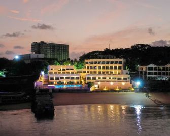 The Lead Hotel - Freetown