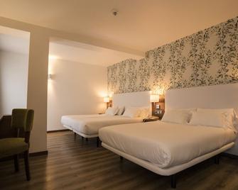 Hotel Pirámide - Pontevedra - Phòng ngủ