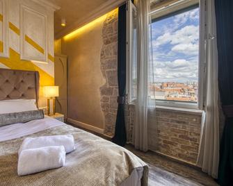 Riva Palace - design rooms - Zadar - Sovrum