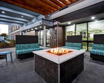 Home2 Suites by Hilton Fort Worth Fossil Creek - Fort Worth - Building