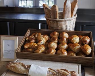Alfred Hotels Les Halles - Biarritz - Dining room
