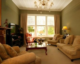 Eden Park Bed and Breakfast - Auckland - Stue