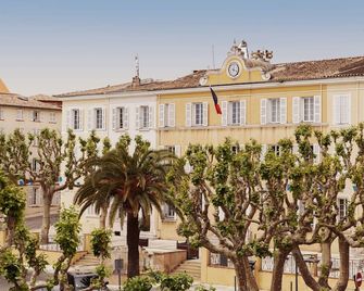 Coq Hotel - Cogolin - Edificio