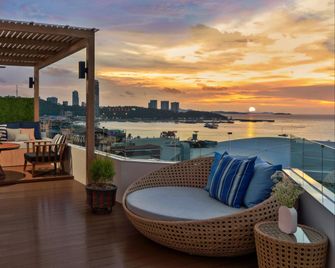 Avani Pattaya Resort - Pattaya - Balkon
