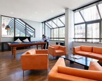 Mercure Arles Centre Arènes - Arles - Bar