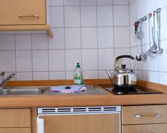 Apartment Sprotte - Ahrenshoop smokehouse - Ahrenshoop - Küche