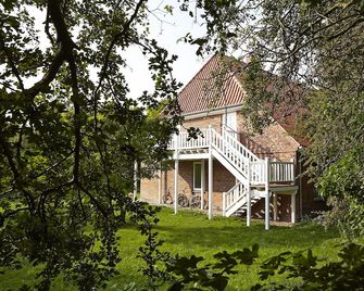 Panorama-Loft Fehmarn mit Meerblick - Femern - Bygning