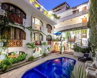 Hotel Hacienda de Vallarta Centro - פוארטו ויארטה - בריכה