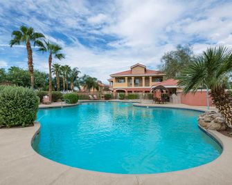 Westgate Painted Mountain Golf Resort - מסה - בריכה