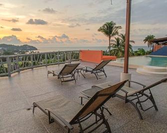 REDUCED PRICE get away for two, rooftop with infinity pool 180 degrees views - Sayulita - Balcony