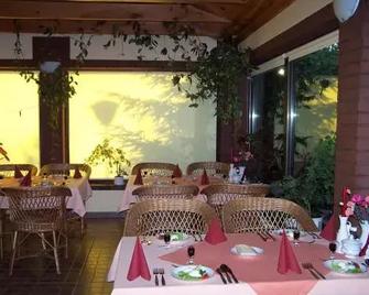 Gosciniec Yaga - Giżycko - Restaurace