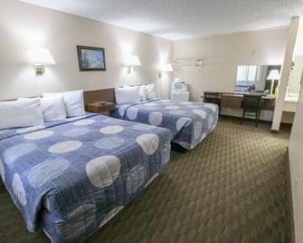 Bear Lodge Motel - Sundance - Bedroom