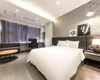 Joy Hotel - Cheongju - Bedroom