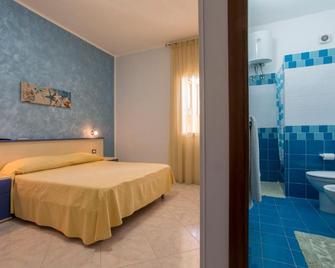 Bed & Breakfast Isola Bella Lampedusa - Лампендуса - Спальня