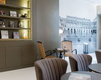 1er Etage Opéra - Paris