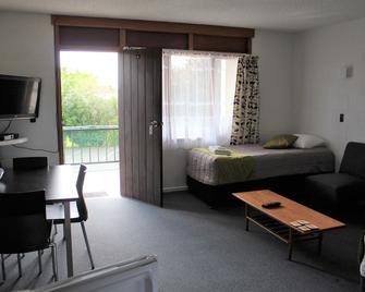 Elmore Lodge Motel - Hastings - Bedroom