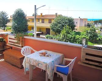 Le Ninfe Bed And Breakfast - Anzio