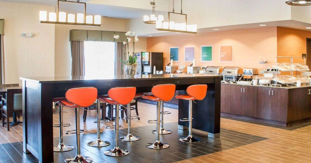 Comfort Inn & Suites à partir de 84 €. Hôtels à Woodward KAYAK