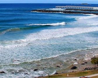 Twin Towns Motel - Tweed Heads - Beach