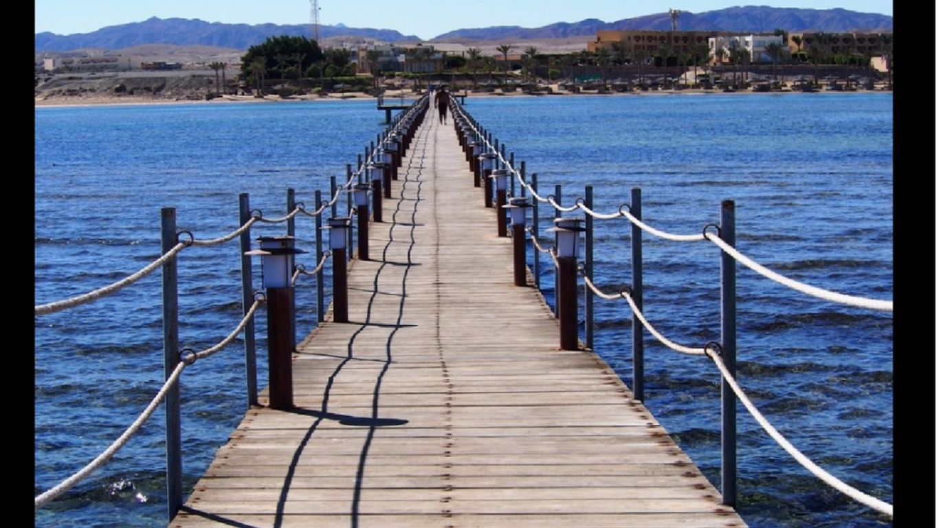 Blend Elphistone Resort