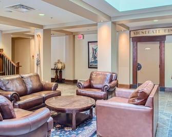 Stonegate Resort by Okanagan Premier - Big White - Σαλόνι ξενοδοχείου