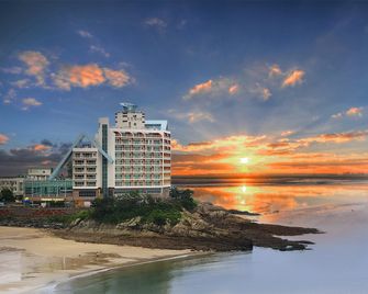 Mohang Haenaru Family Hotel - Buan - Edificio