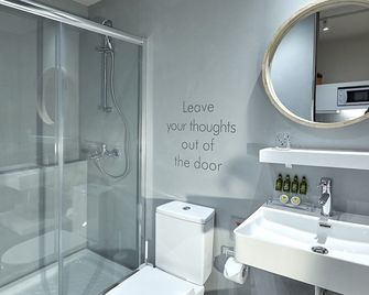 Great Living Apartments - Athens - Bathroom