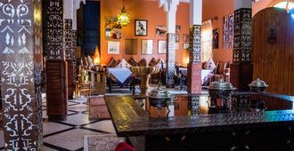 Le Petit Riad - Ouarzazate - Σαλόνι