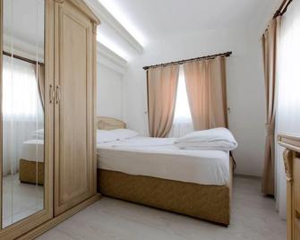 In House Hostel - Esmirna - Habitación