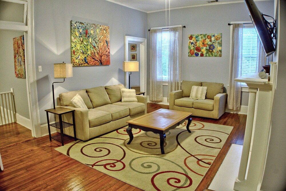 Downtown Savannah Oasis - Savannah - Salon