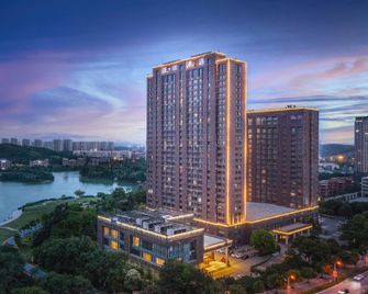 Zhe Coffee Hotel (Xuzhou East Railway Station Jinlonghu Branch) - Xuzhou - Building