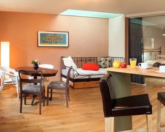 Apartment - Old Town Apartment am Schloss - Torgau - Dining room