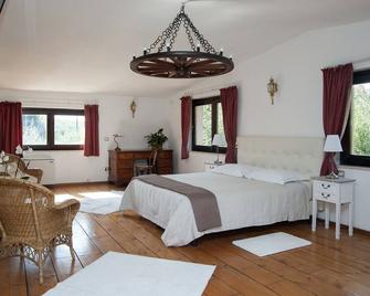Tenuta Colle Mattia - Colonna - Schlafzimmer