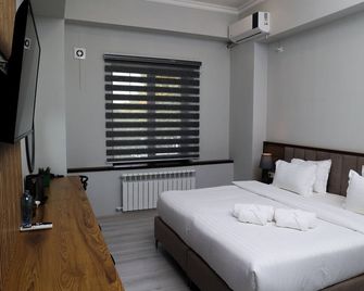 Gosty Hotel - Samarkand - Bedroom