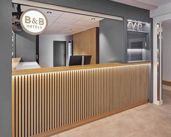 B&b Hotel Köln-porz - Cologne - Front desk