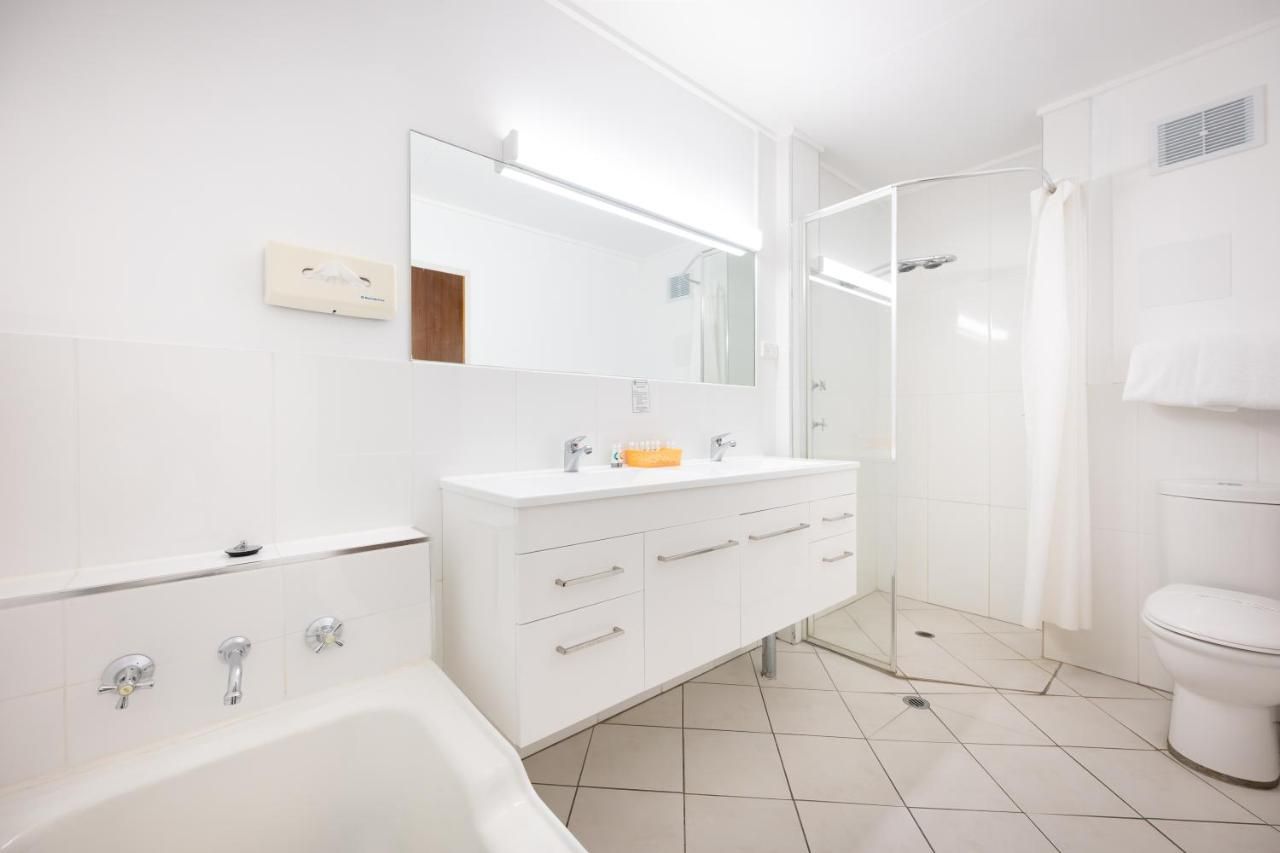 Belconnen Way Hotel Motel and Serviced Apartments