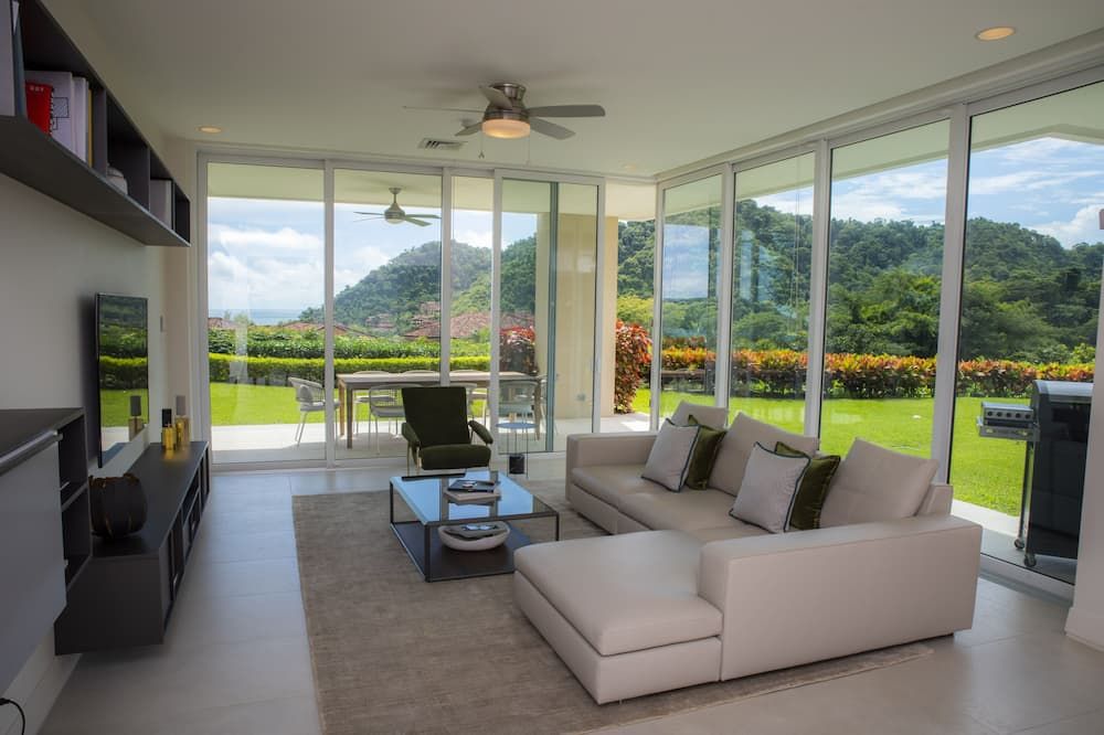 Los Suenos Resort Montecielo 3E - Herradura - Living room
